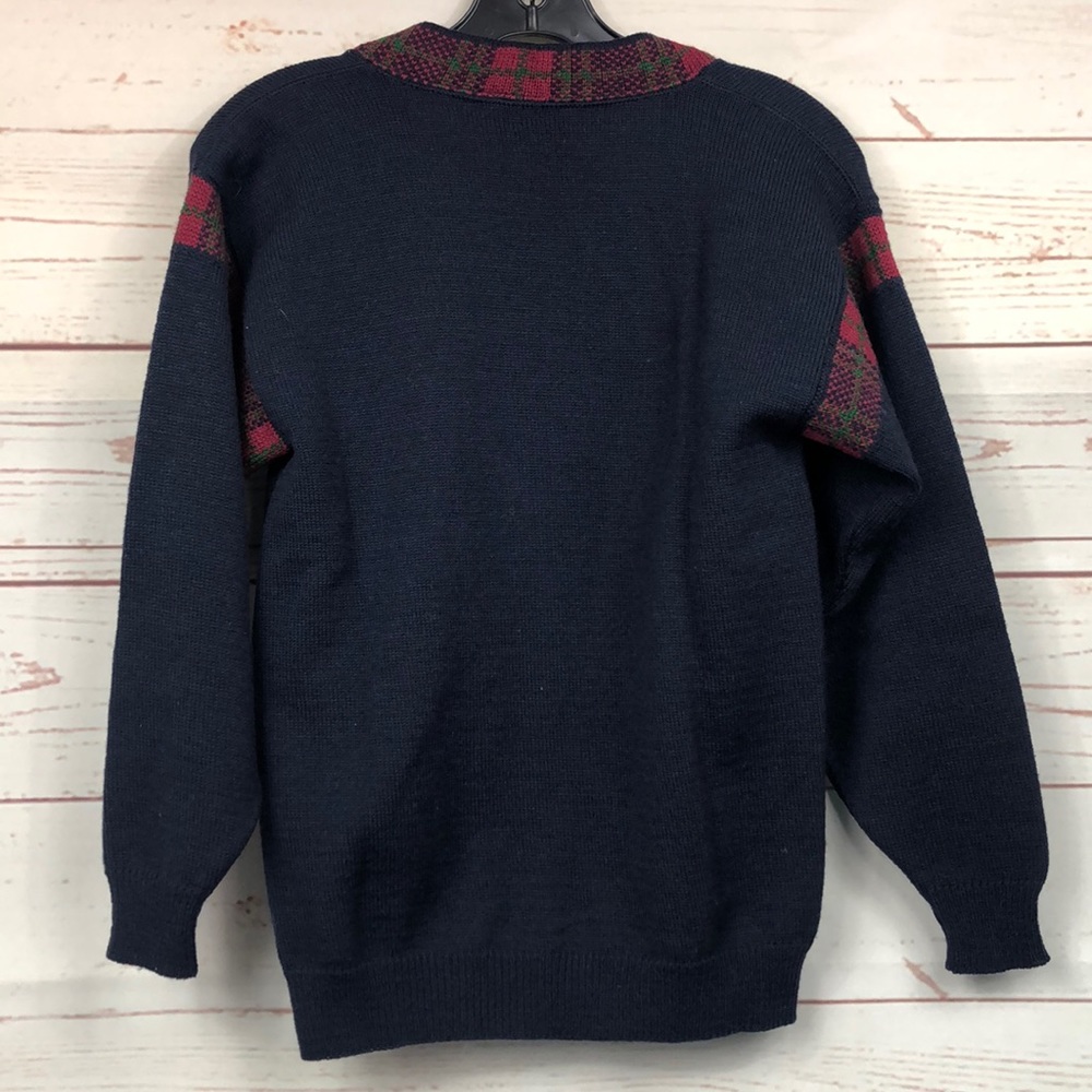Pendleton Sweater - image 7